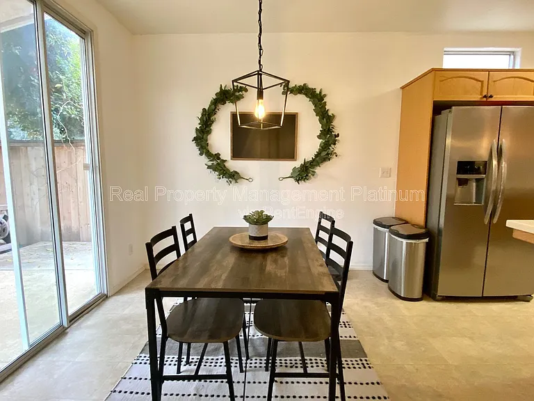 4872 N Crestmoor Ave — Photo 19