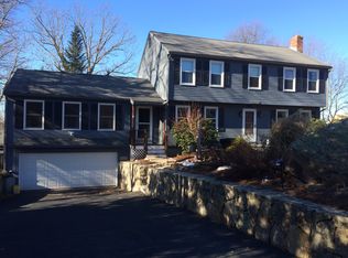 93 Jones Rd, Hopedale, MA 01747