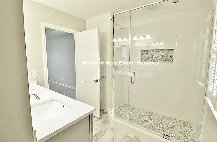 12702 Amberway Ct — Photo 13