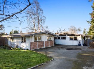 8609 31st St W, University Place, WA 98466