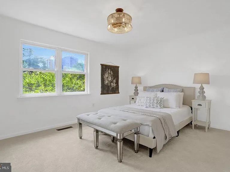 5934 Mayflower Ct — Photo 16