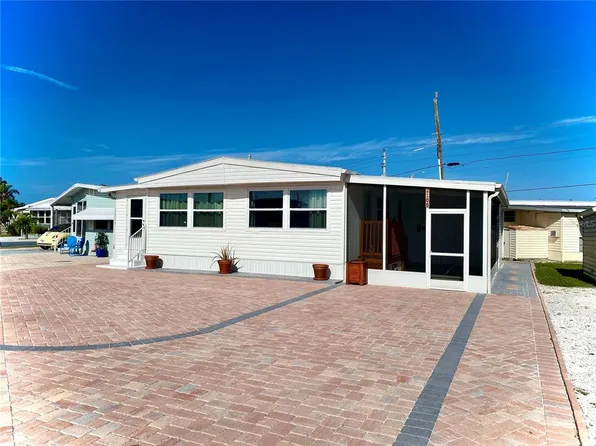 2105 Ohio Ave, Bradenton, FL 34207