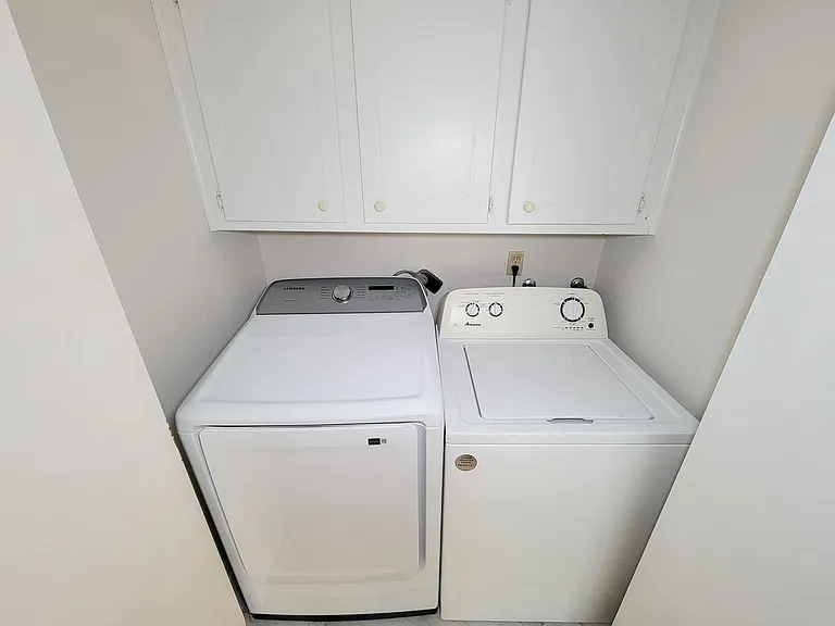 1815 Country Village Blvd — Photo 29