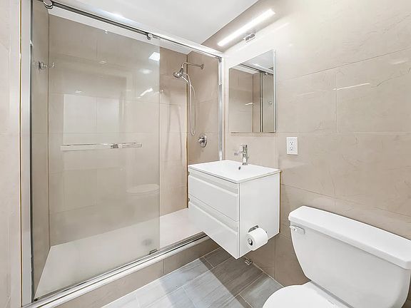 5th image of 140 7th Ave APT 3N
