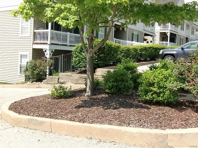 1st image of 1149 Arbor Creek Dr APT 1D