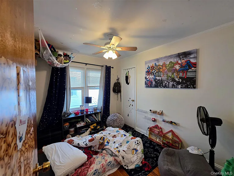537 E Chester St — Photo 9
