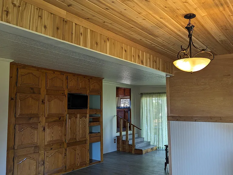 863 Trinidad Ct NE — Photo 14