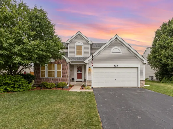 707 Winterberry Dr, Joliet, IL 60431
