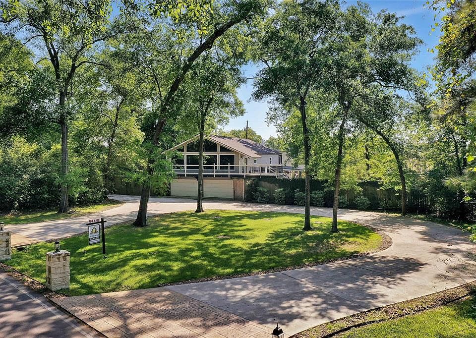 1st image of 22922 Walden Way