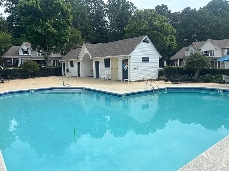 102 Rhett Ct — Photo 14