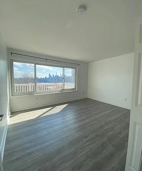 7430 Boulevard East #4A — Photo 15