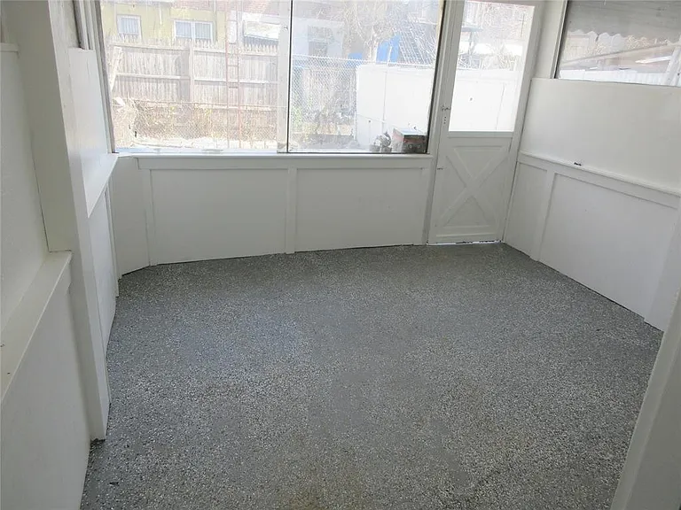 949 E 213th St #1 — Photo 9
