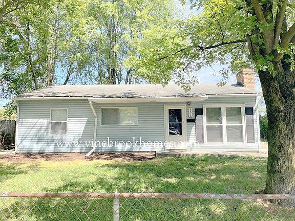 2nd image of 8816 E 41st Pl