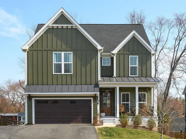 145 Agatha Ridge Ln, Crozet, VA 22932