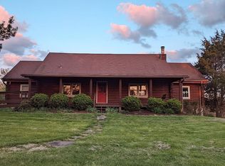 2027 Clark Station Rd, Fisherville, KY 40023