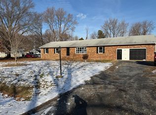 108 S Caroline Rd, Stevensville, MD 21666