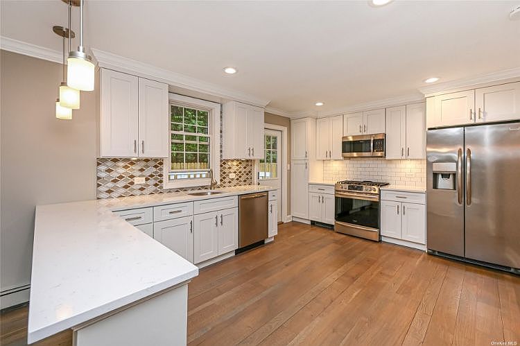 1st image of 681 Park Ave