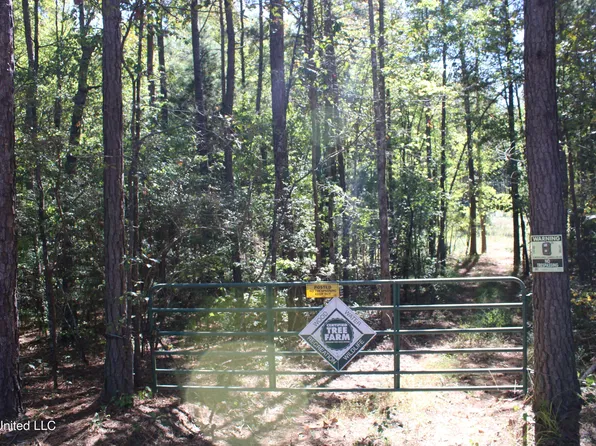 1 County Road 70, Coffeeville, MS 38922