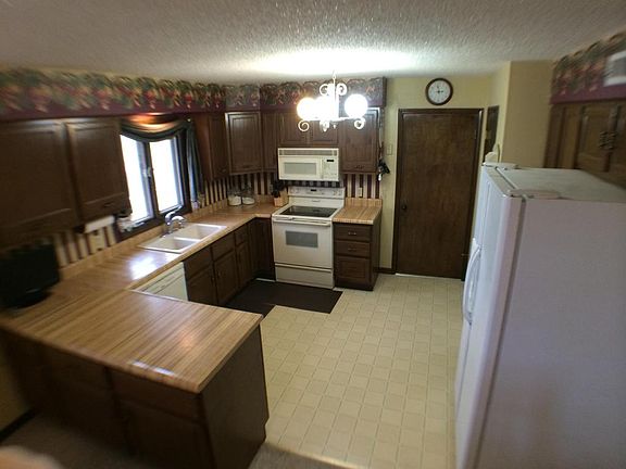 3rd image of 11980 County Road 248