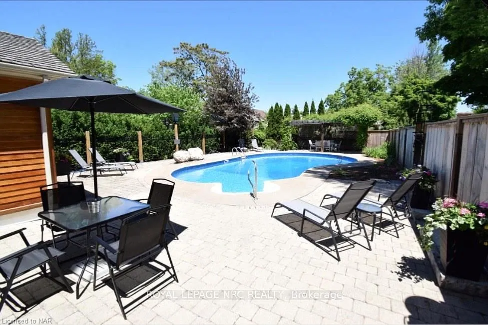 3 bed, $4,500 — Photo 3