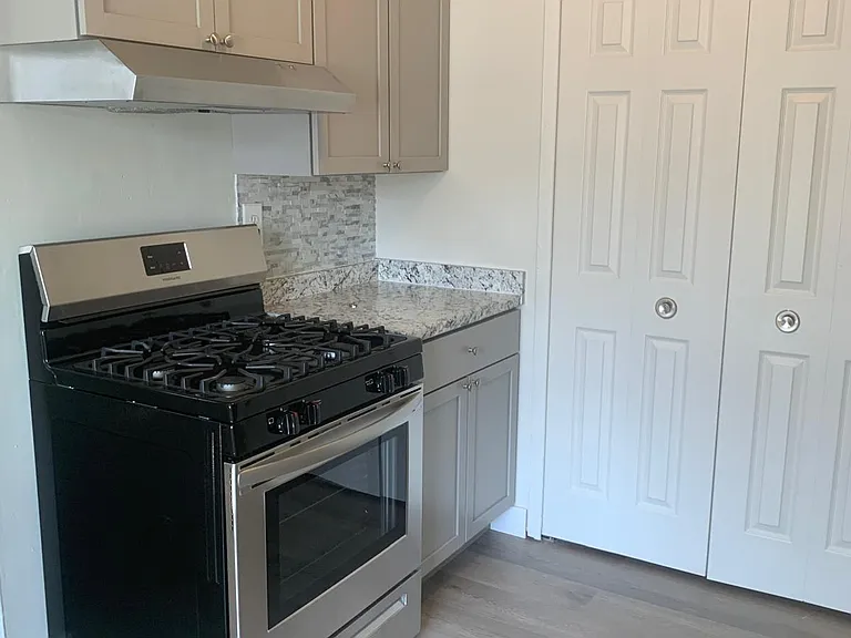 San Dee Townhomes — Photo 14