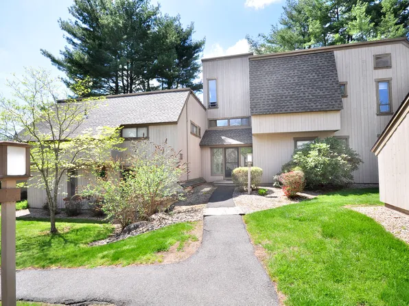 99 Mallard Drive, Farmington, CT 06085