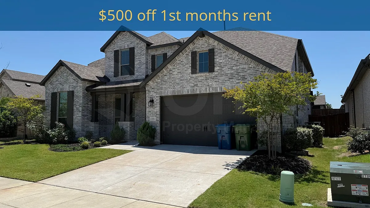 5 bed, 5.5 bath, 4168 sqft, $3,550 — Photo 2