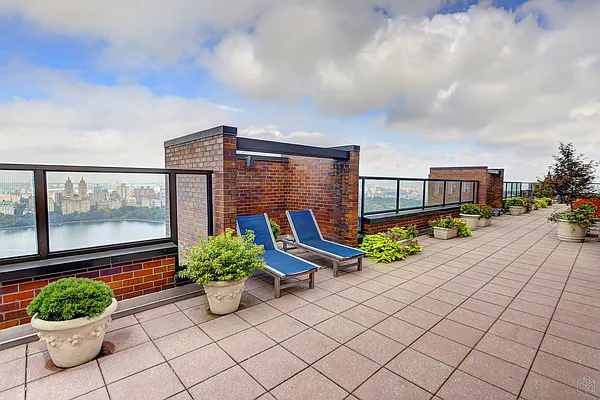 Sold by Halstead Real Estate | media 13