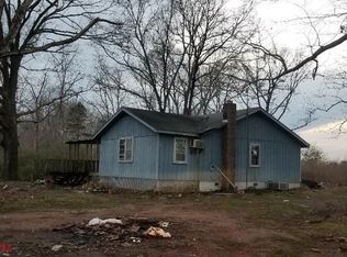 224 Century Ln, Lavonia, GA 30553