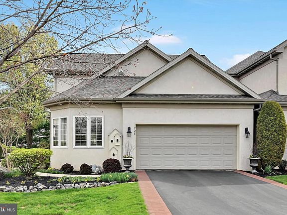 2nd image of 728 Woodfield Dr