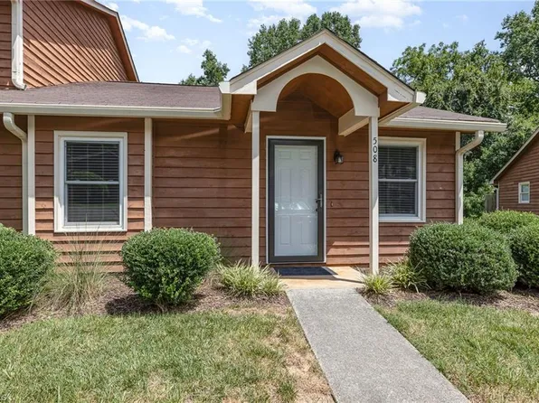 508 Rock Cliff Ct, Winston Salem, NC 27104