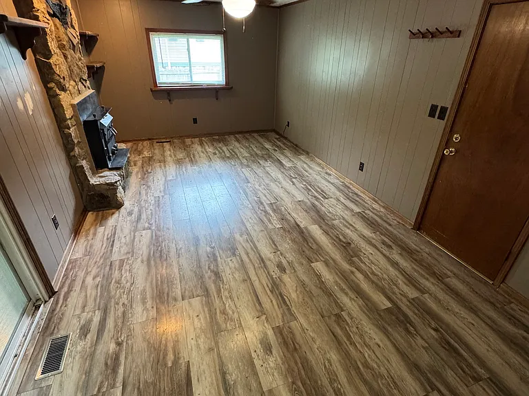 941 Stonegate Rd — Photo 21