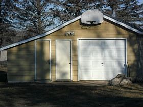2nd image of 2785 10th St NE