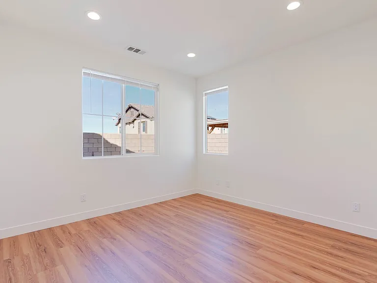 5059 Keston Dr — Photo 28