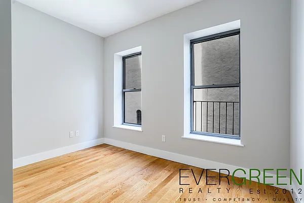 Rented by ERNY LLC | media 38