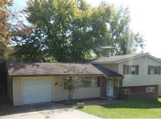 6 Colgate Cir, O'Fallon, MO 63366