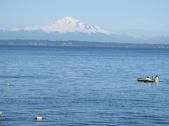 View Boundary Bay/Mt. Baker 