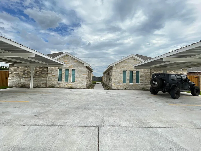 2404 N Sugar Rd #1 — Photo 13