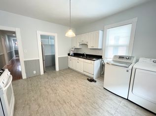 67 Roseclair St #1R, Dorchester, MA 02125