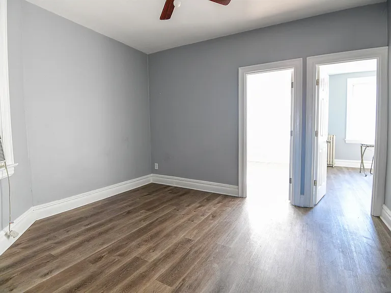153 Sterling Ave — Photo 5