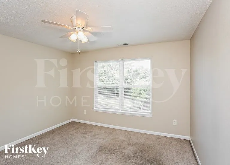 5971 Liverpool Ln — Photo 13