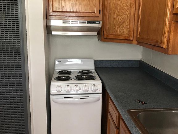 3rd image of 5655 Wilmer St
