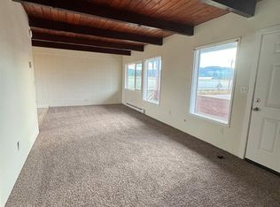 2 F St #1-6, Creswell, OR 97426