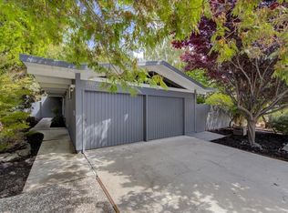 2466 Alvin St, Mountain View, CA 94043