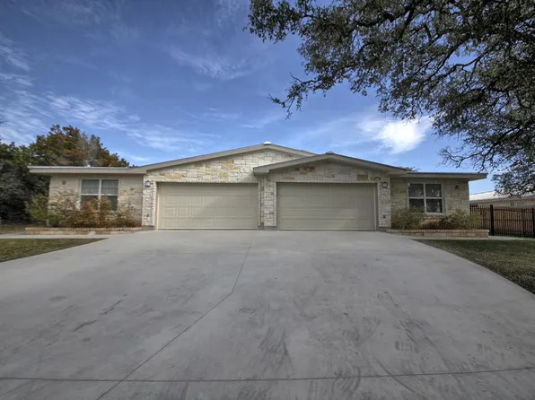 5705 Thunderbird, Lago Vista, TX 78645