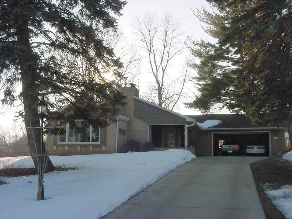 1st image of 918 N 9th Ct