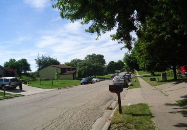 2nd image of 1128 S 22nd St