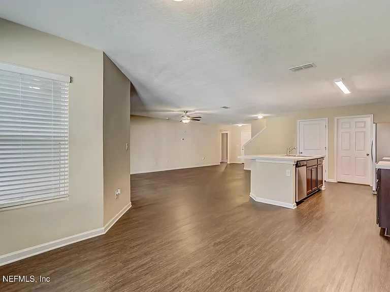 11168 Watkins Ct — Photo 21