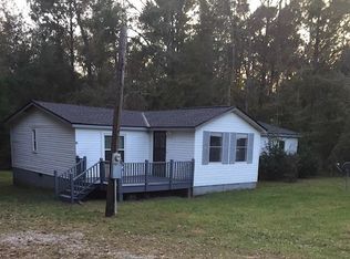 905 Oswichee Rd, Seale, AL 36875