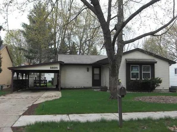 2835 Risdale Ave, Lansing, MI 48911